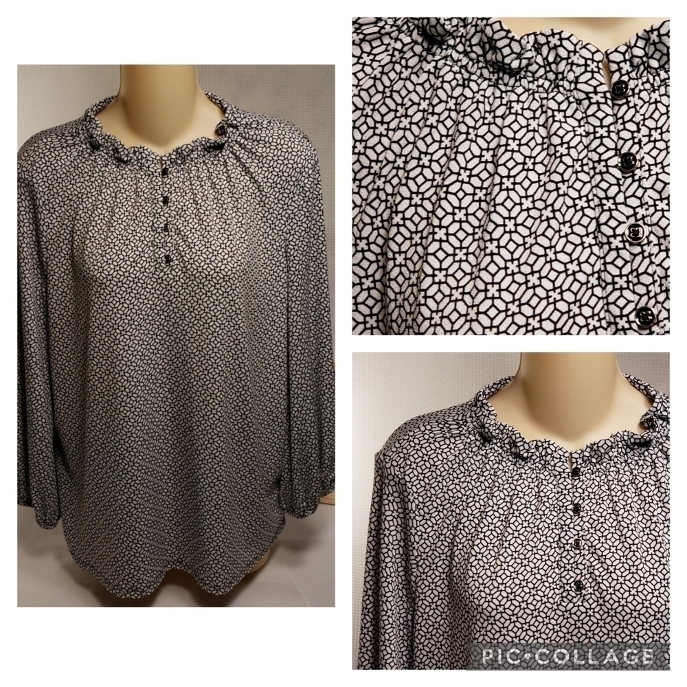 Adrianna Papell 3/4 Sleeve Blouse Ruffle at Neck Medium